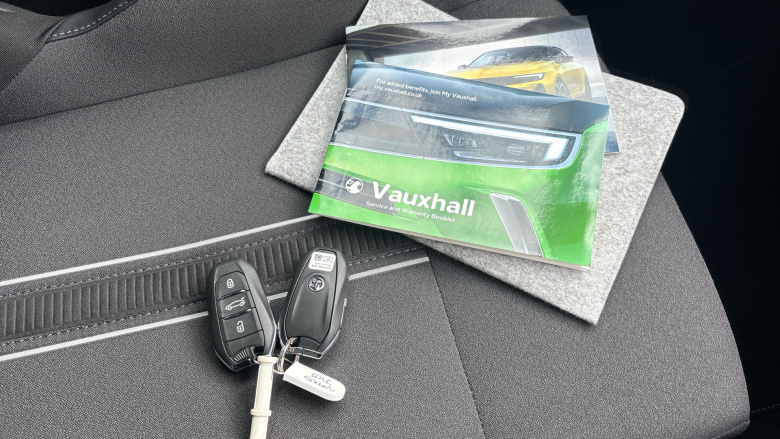 Vauxhall Astra 1.2 Turbo 130 GS 5dr Auto Petrol Hatchback